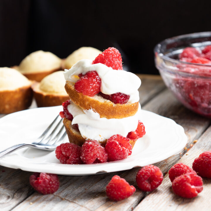 Raspberry Shortcake (Made with a Muffin Tin!) - GREY & BRIANNA
